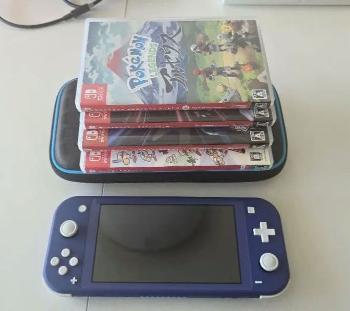 Nintendo Switch Lite 青 本体 + ゲーム4本 +本体ケース