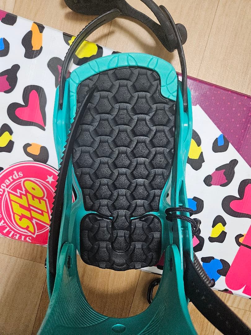 SALOMON ビンディングSサイズ STELLALEO スノボ板147cm