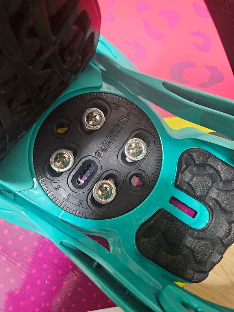 SALOMON ビンディングSサイズ STELLALEO スノボ板147cm