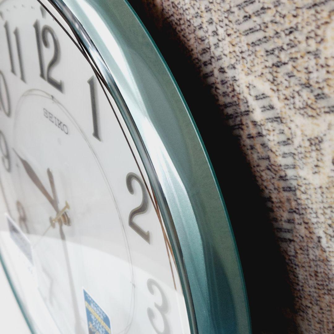 SEIKO セイコー掛け時計 電波クロック 電波掛け時計 グリーン