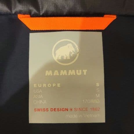 MAMMUTマムート ZUN HS THERMO HOODED PARKA AF