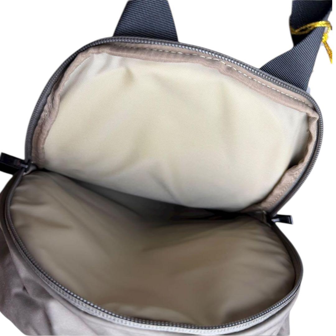 新品✨ポーター PORTER ムース デイパック S グレージュ リュック