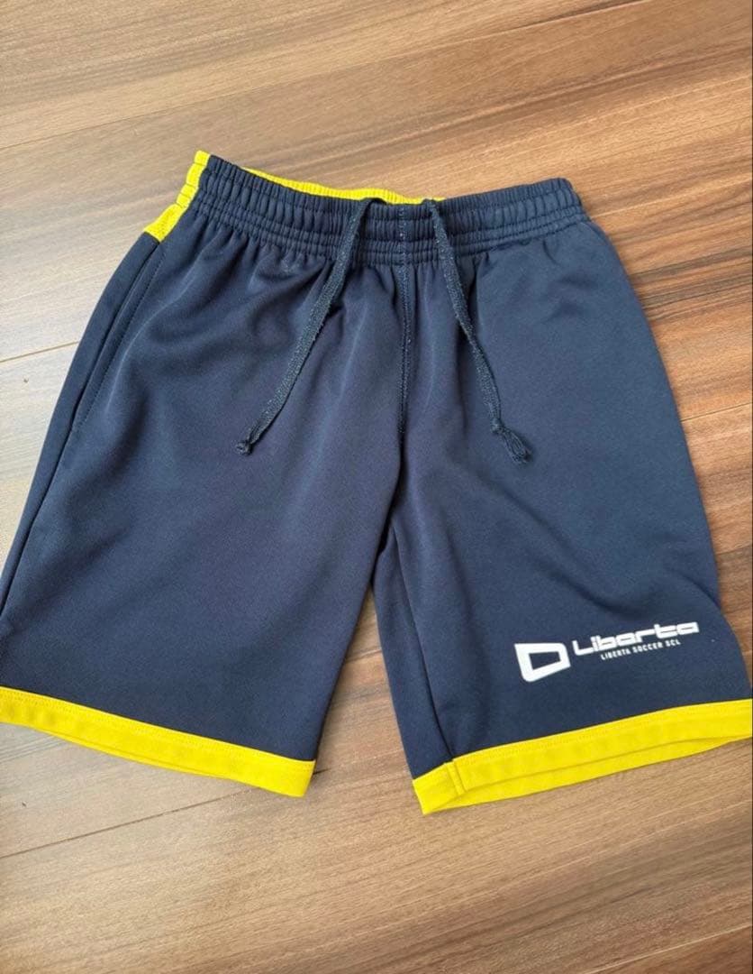 Liberta リベルタ サッカー ユニフォーム レガース ソックスセット