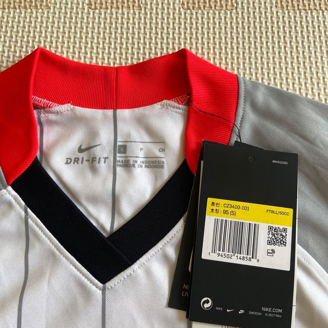 ナイキ　エア　リバプール　トレーニングウェア　シャツ　Sサイズ
