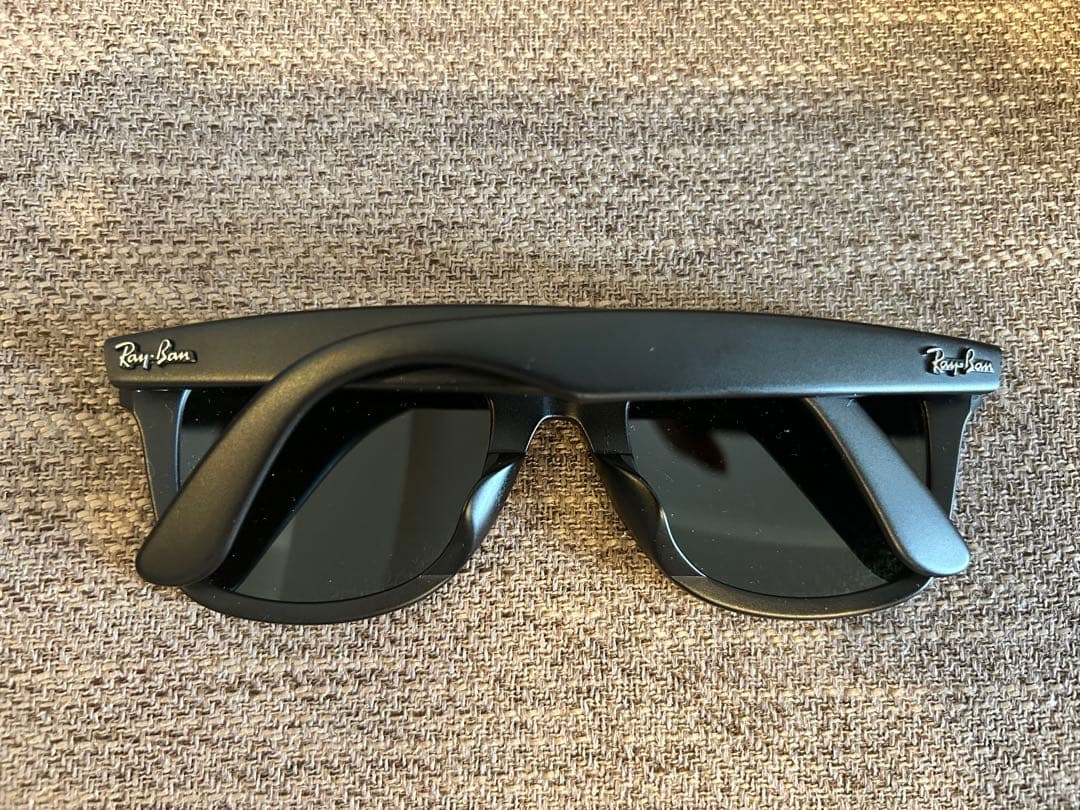 値下げ！Ray-Ban ブラック サングラス ケース付き