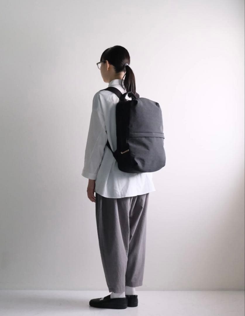 NIZYU KANO FUKUI SIWA リュック カタカナ別注　中間サイズ