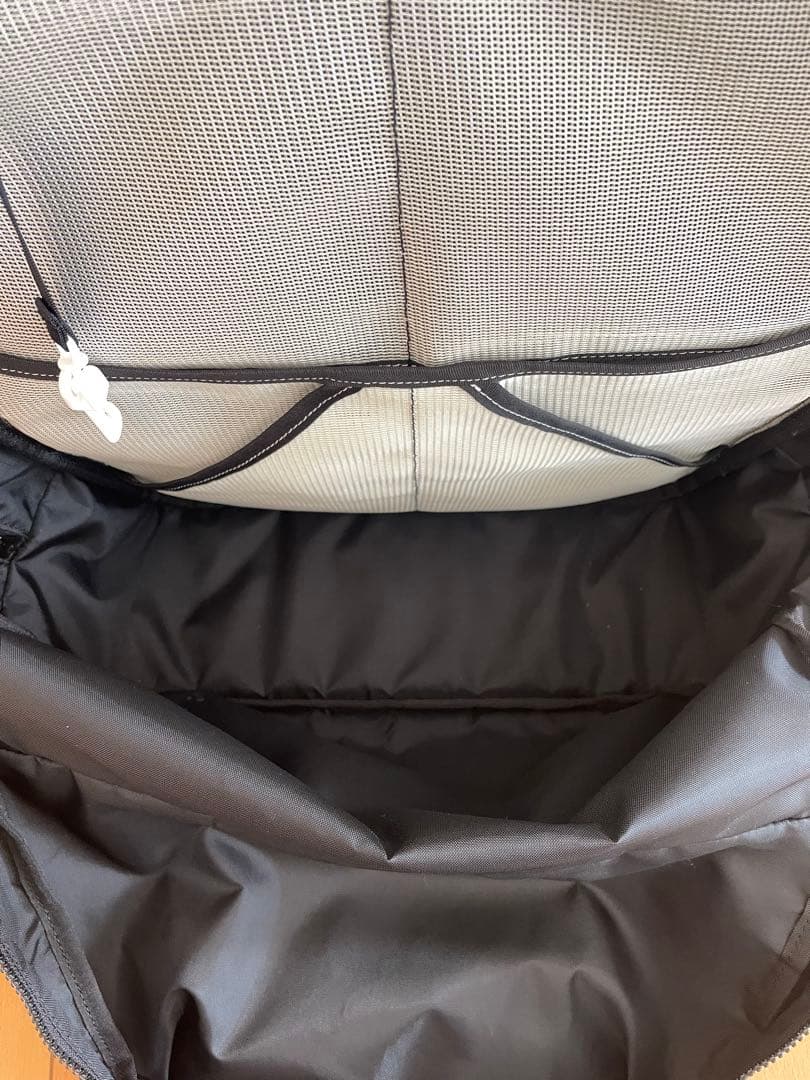 NIZYU KANO FUKUI SIWA リュック カタカナ別注　中間サイズ