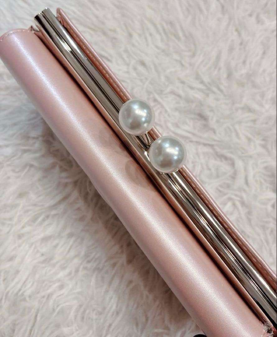 【美品】MARY QUANT エンボスデイジーパール パース パールピンク