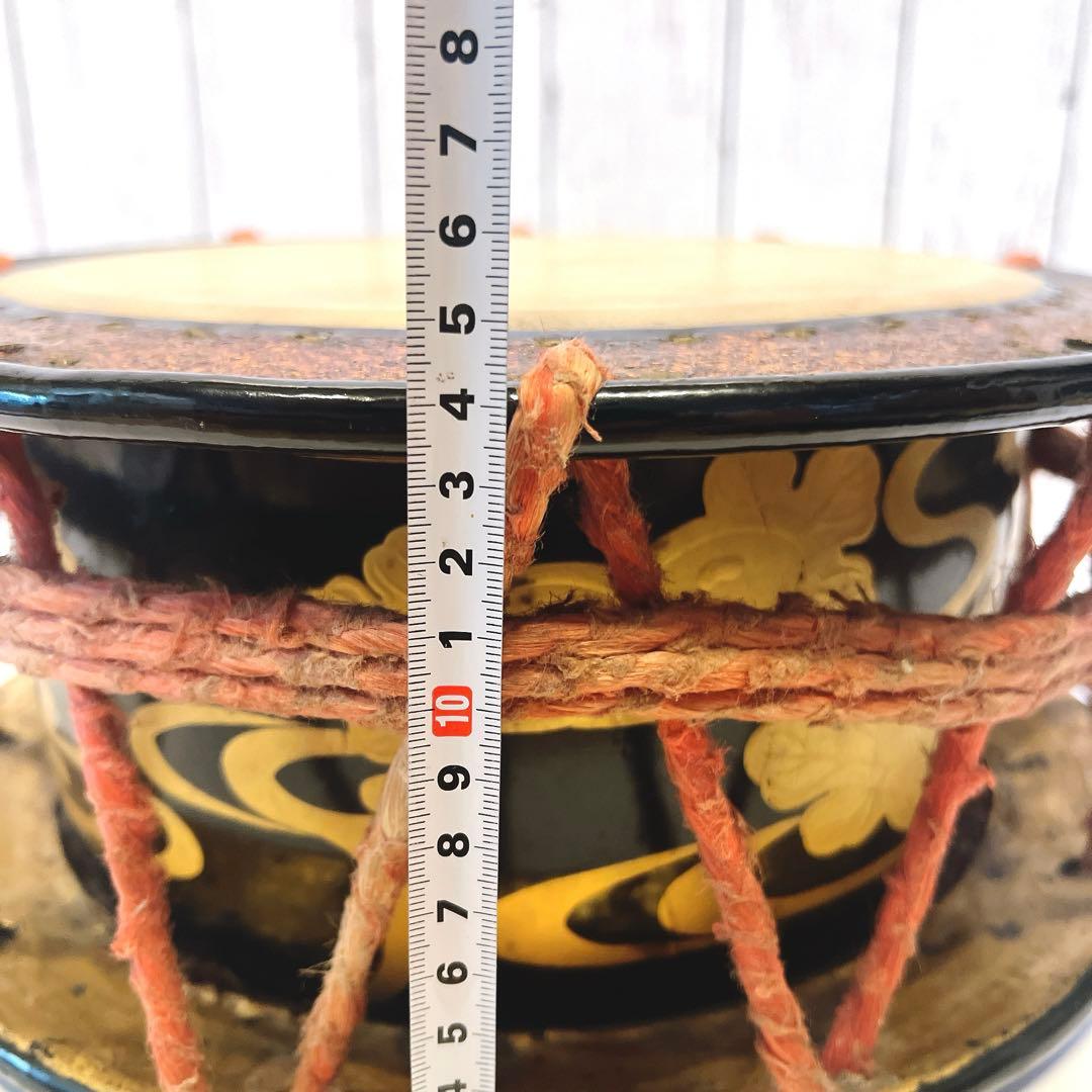【希少】締め太鼓　蒔絵　和太鼓 34.5cm バチ付き　台座付属　和楽器　打楽器