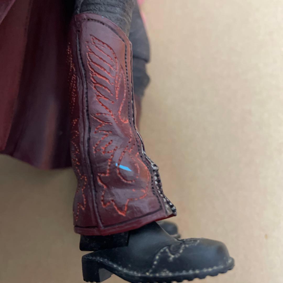 DEVIL MAY CRY4（デビルメイクライ4）プレイアーツ改 ダンテ アク