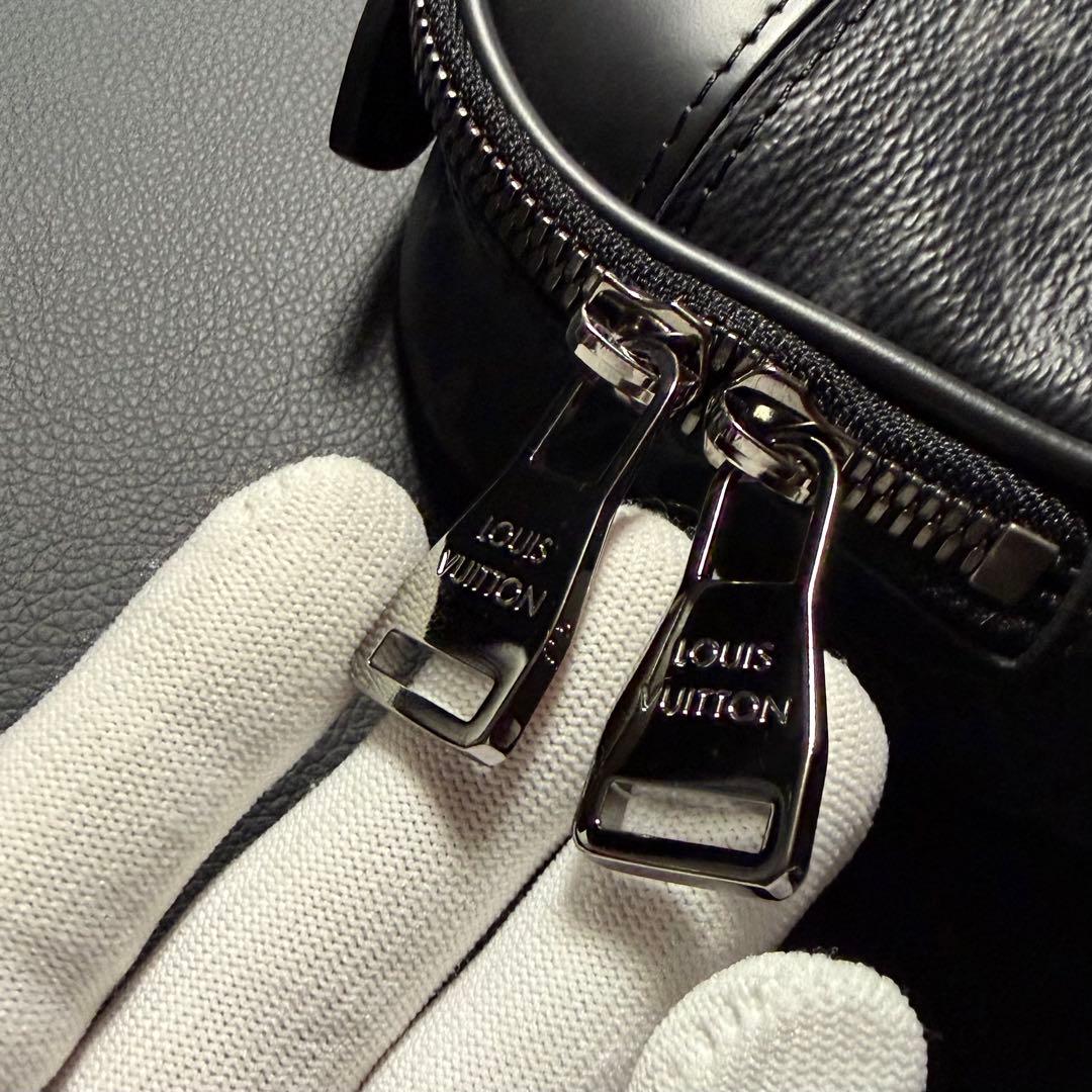 (未使用)ヴィトン バムバック モノグラムエクリプス