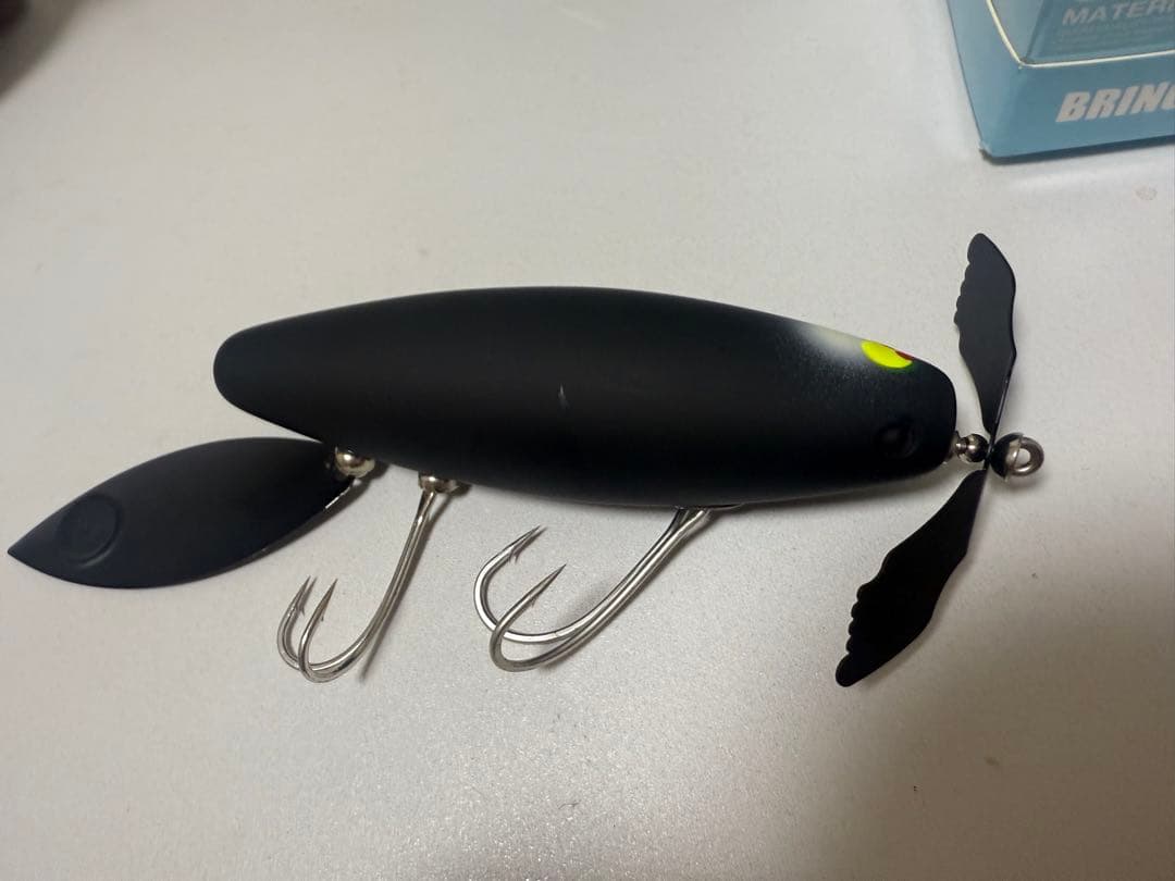 痴虫　でっカブメスJr. ブラックホール　新品未使用品