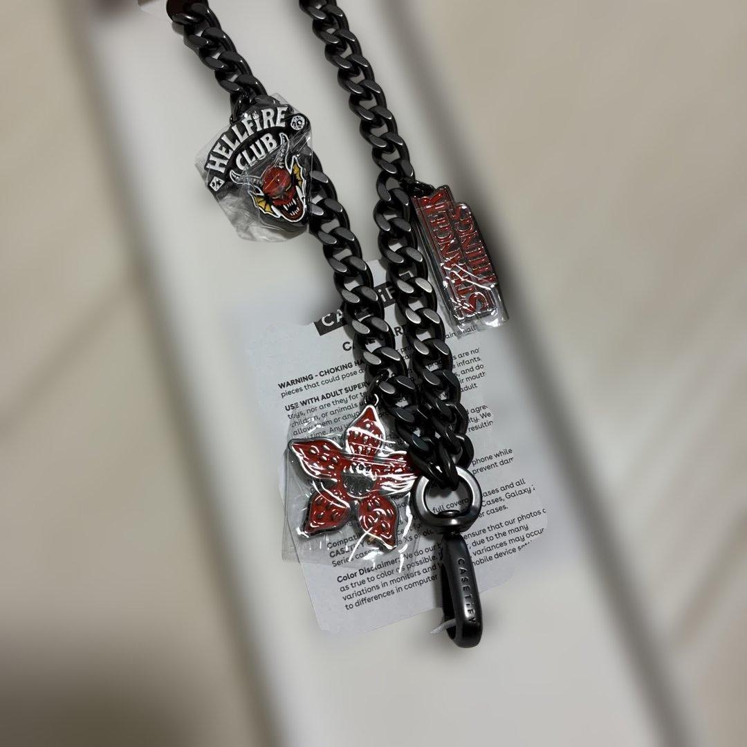 ストレンジャーシングス コラボ CASETIFY ストラップ 新品未開封