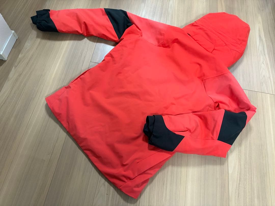 ★送料無料・美品★お洒落　デサント　スキーウエア SAJ デモ　技術選