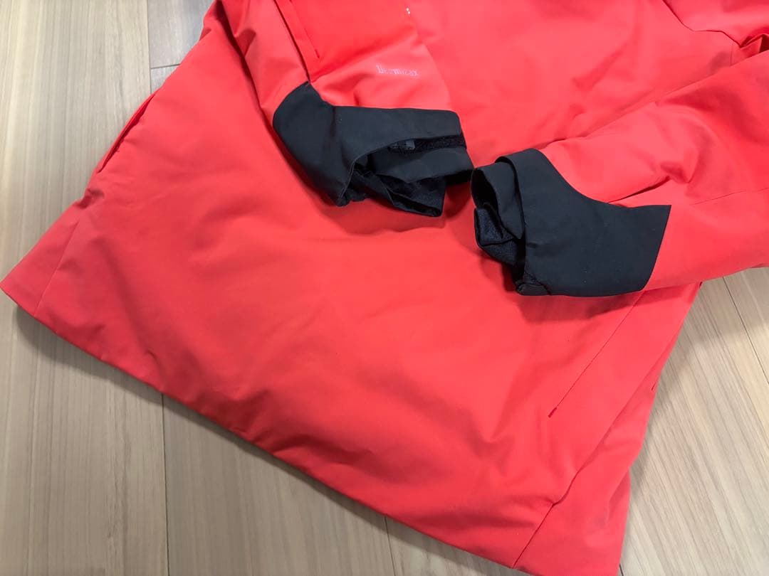 ★送料無料・美品★お洒落　デサント　スキーウエア SAJ デモ　技術選