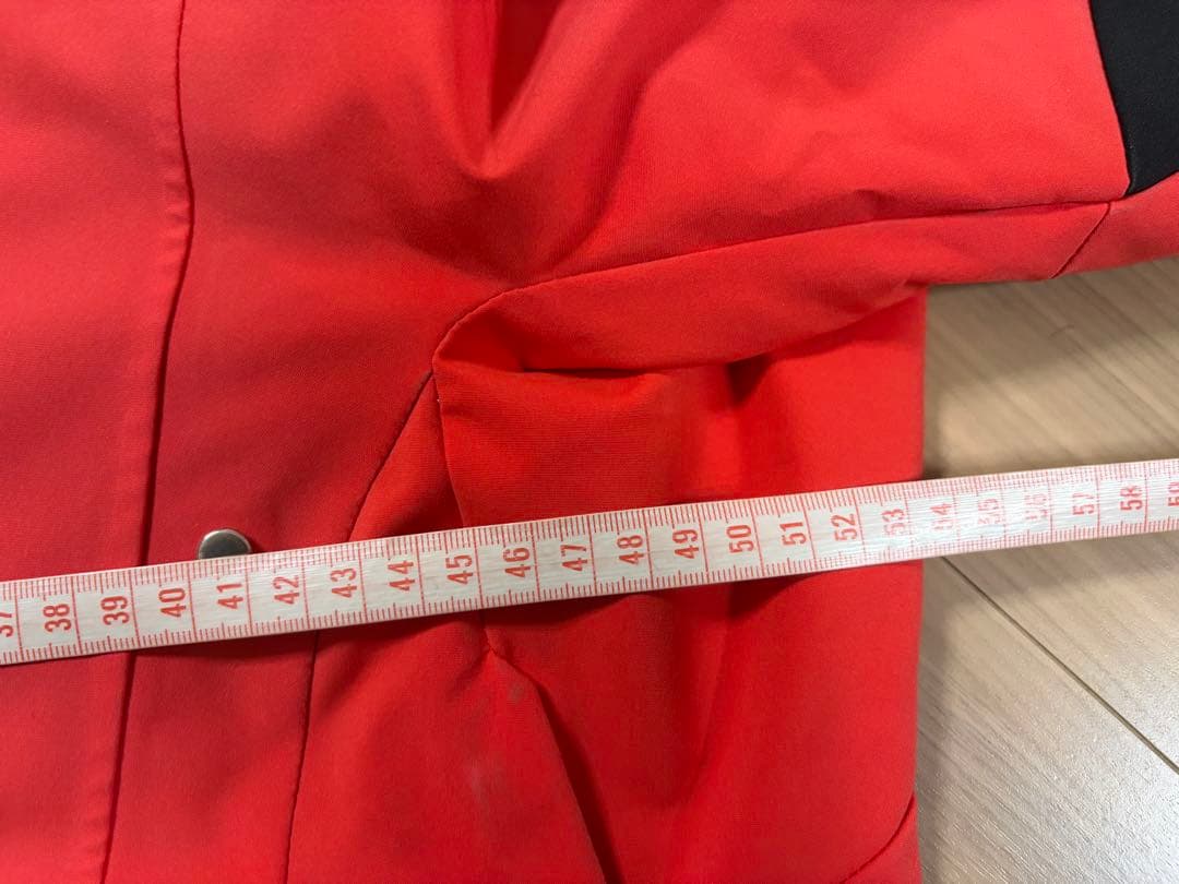 ★送料無料・美品★お洒落　デサント　スキーウエア SAJ デモ　技術選