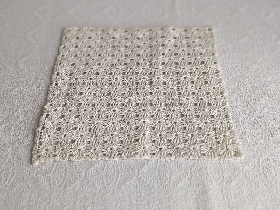 【ma さま】vintage cloth ❀ お花畑のような スクエアマット