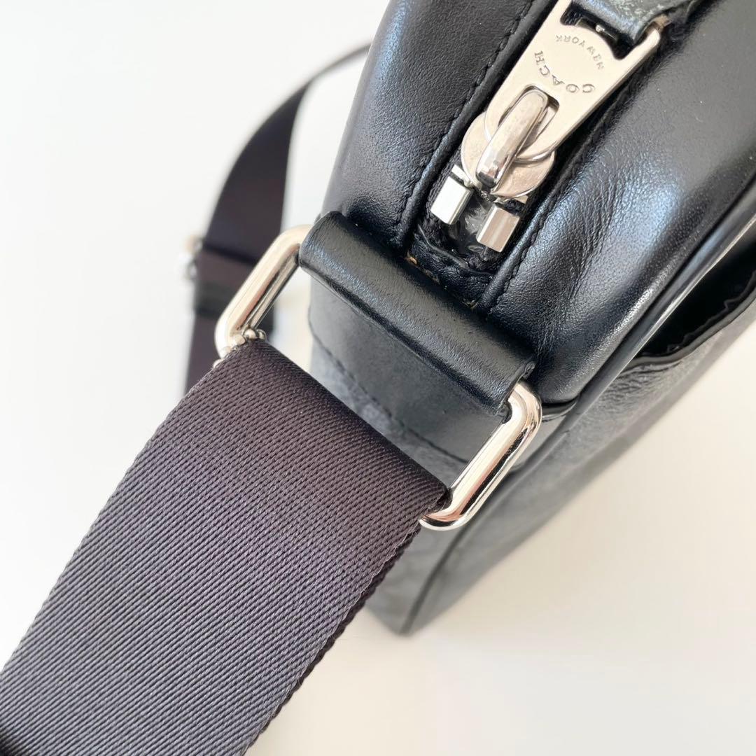 【極美品】COACH メンズ ショルダーバッグ ヘリテージ フライトバッグ