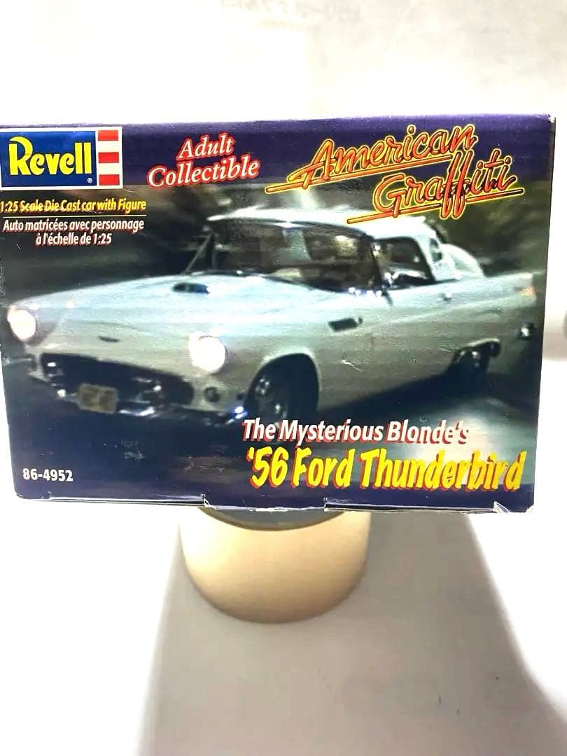 アメリカングラフィティ レベル 56サンダーバード with フィギア 1:25