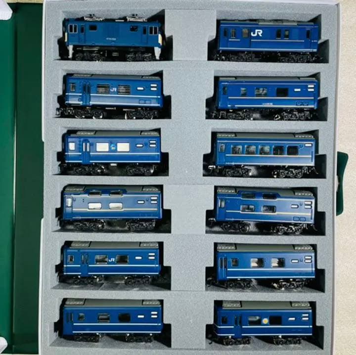 Bトレイン 24系あけぼの 11両フル編成＋EF64-1000 N化 動力2両 - メルカリ