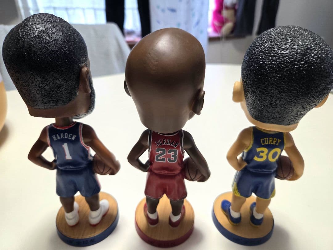 激レア　NBAバスケットボール選手ボブルヘッド3体セット