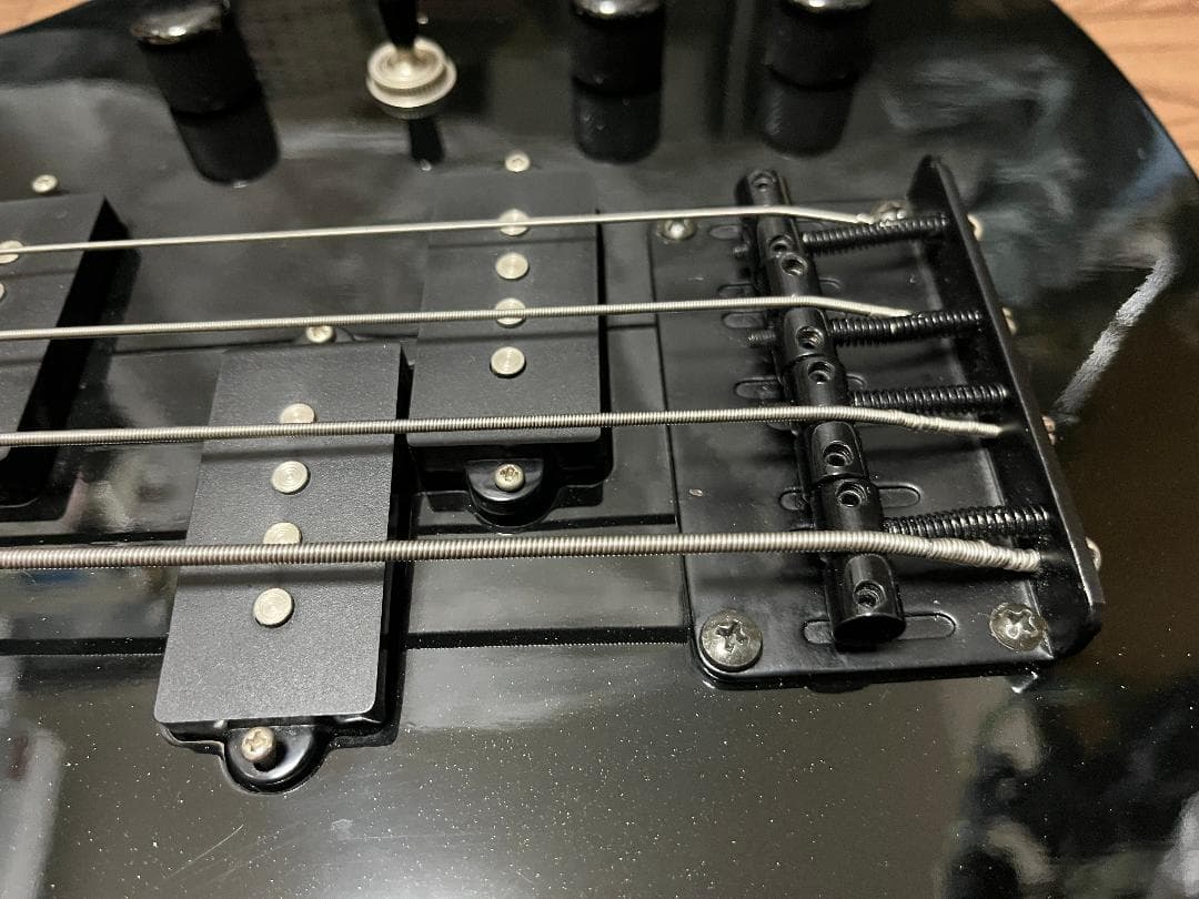 B.C.Rich Eagle BASS Black ケース付属　イーグル　ベース