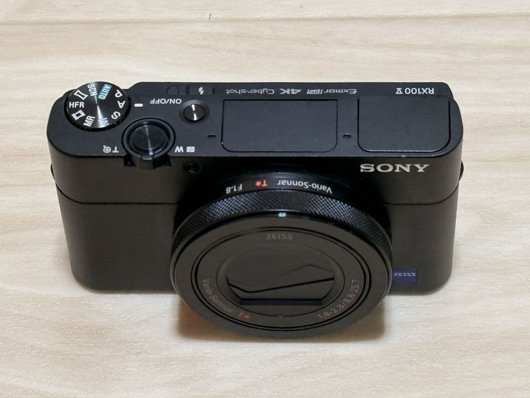 デジタルカメラ SONY Cyber-shot 4K R5 DSC-RX100M5A