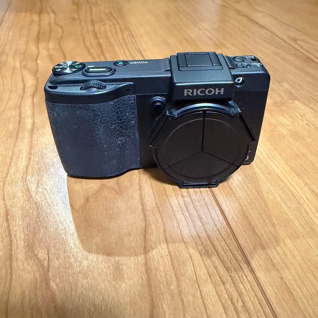RICOH GX200 コンパクトデジタルカメラ