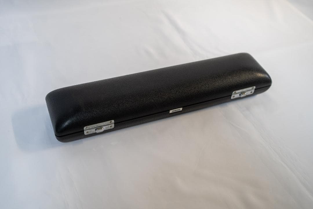 〈美品〉YAMAHA YFL211 フルート ヘコミなし　タンポ良好