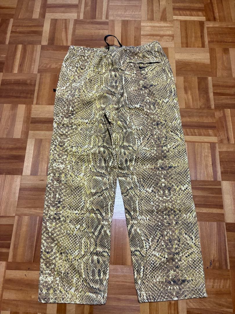Supreme 別注 ナイキ ACG コラボ パイソン スネーク ワークパンツ