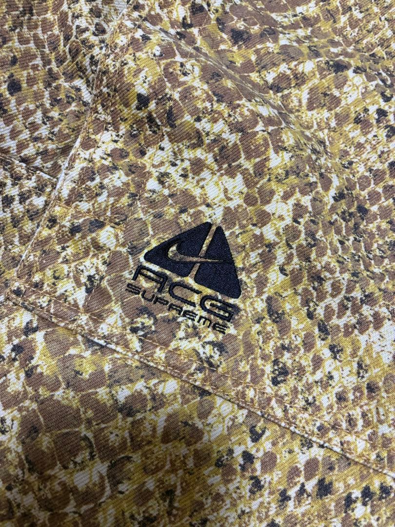 Supreme 別注 ナイキ ACG コラボ パイソン スネーク ワークパンツ