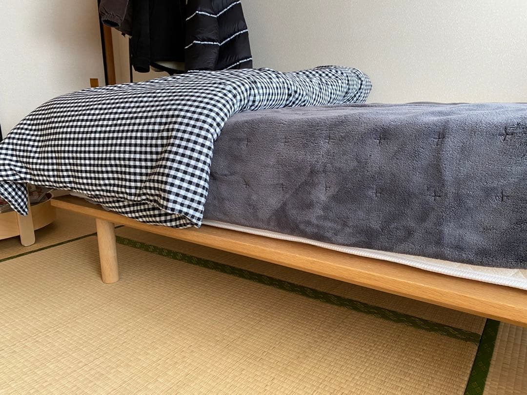 無印用品　セミダブルベッドフレーム