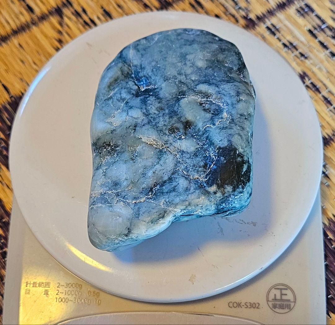 圧倒的パワー‼️青色❔緑❔糸魚川産 翡翠 原石 2026年最新】糸魚川