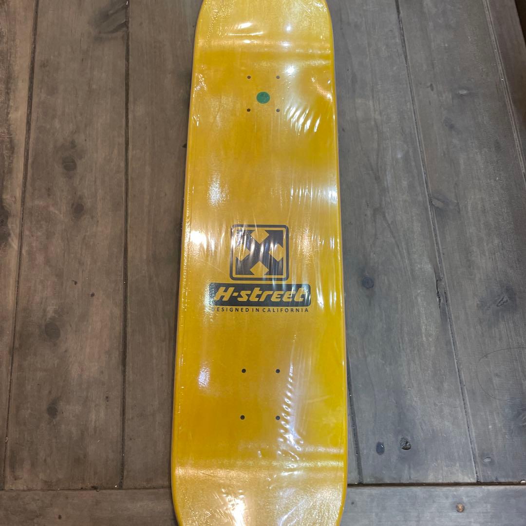 スケートデッキ