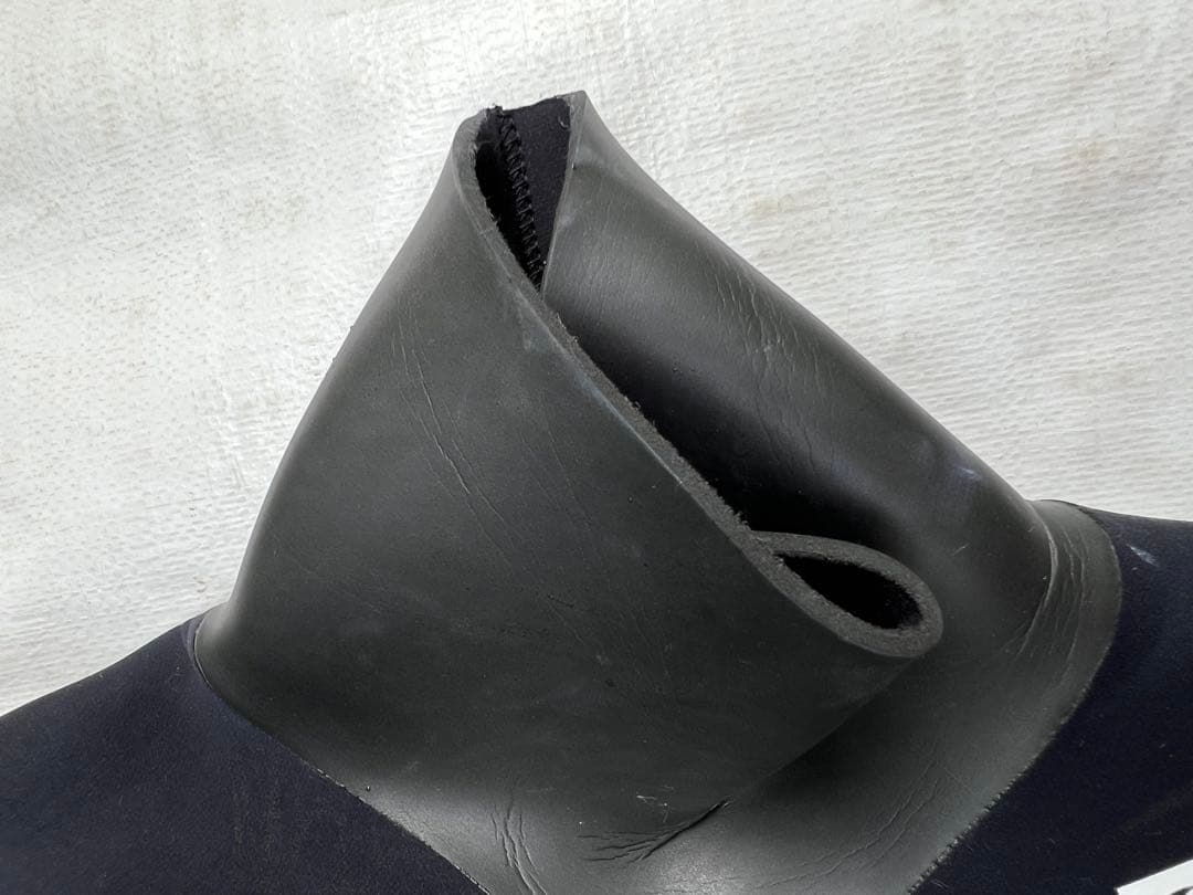 Billabong ビラボン　セミドライ　フルスーツ　ブラック