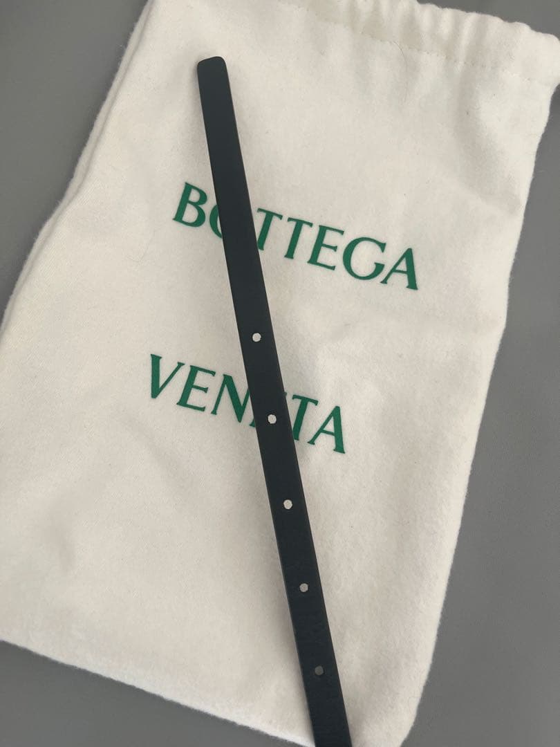 週末限定お値下げ Bottega Veneta ブラックベルト