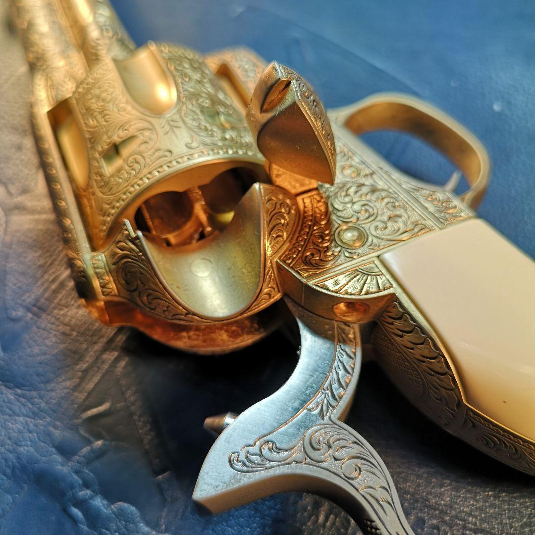 THE JOHN WAYNE REVOLVER 金属製モデルガン