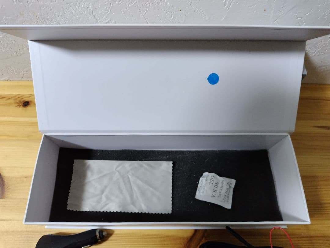 JADO G840+　ミラー型ドライブレコーダー 　ほぼ未使用　32GB SD付