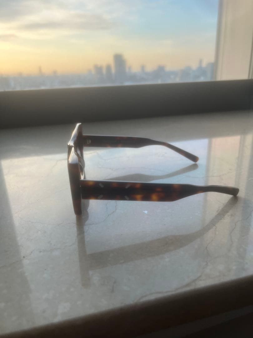 メゾンマルジェラ × ジェントルモンスター キャットアイサングラス未使用