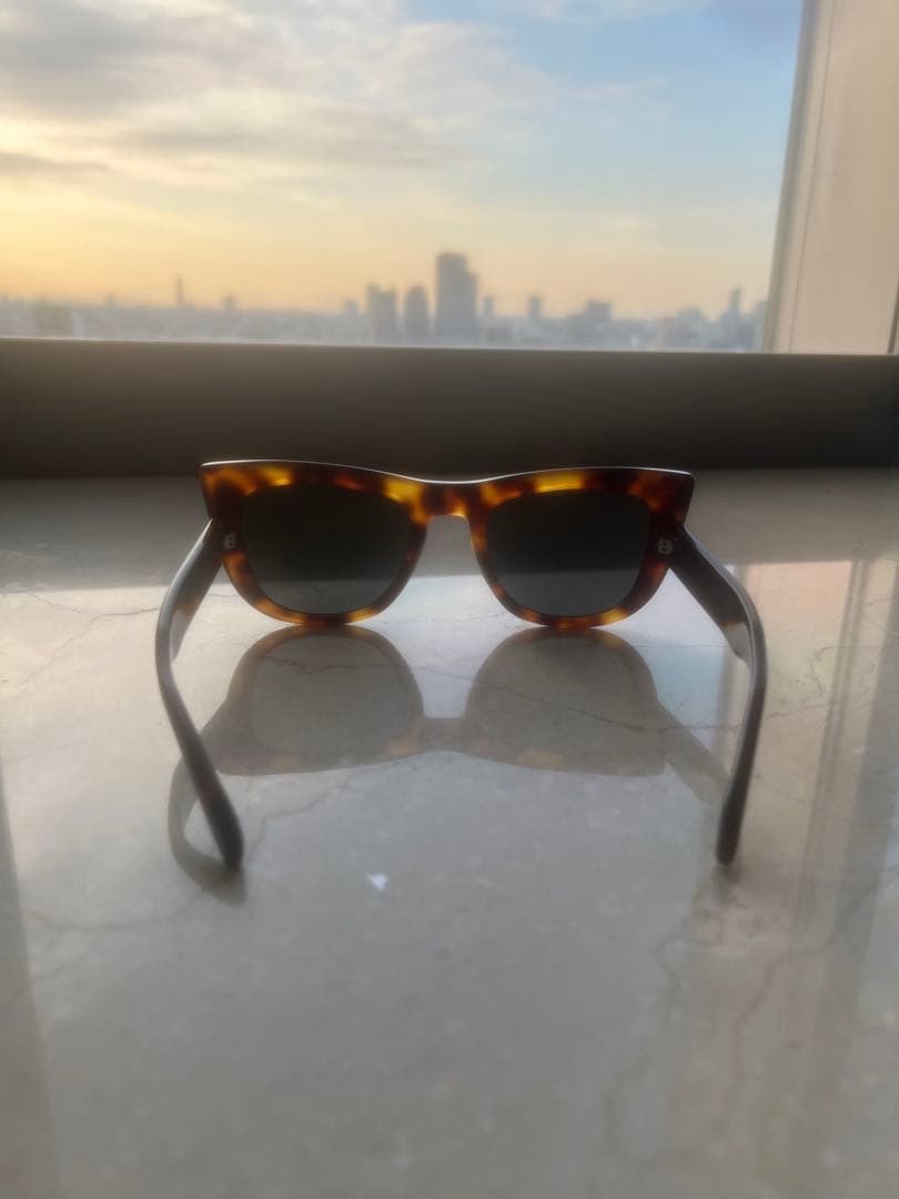 メゾンマルジェラ × ジェントルモンスター キャットアイサングラス未使用