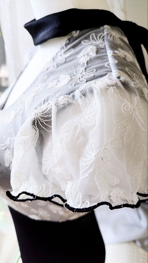 花の妖精さん風レースと後ろのリボンがエレガントな娘役レオタード黒Ｓ～Ｍサイズ