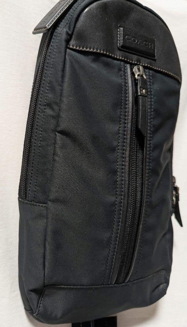 コーチ ボディバッグ ブラック