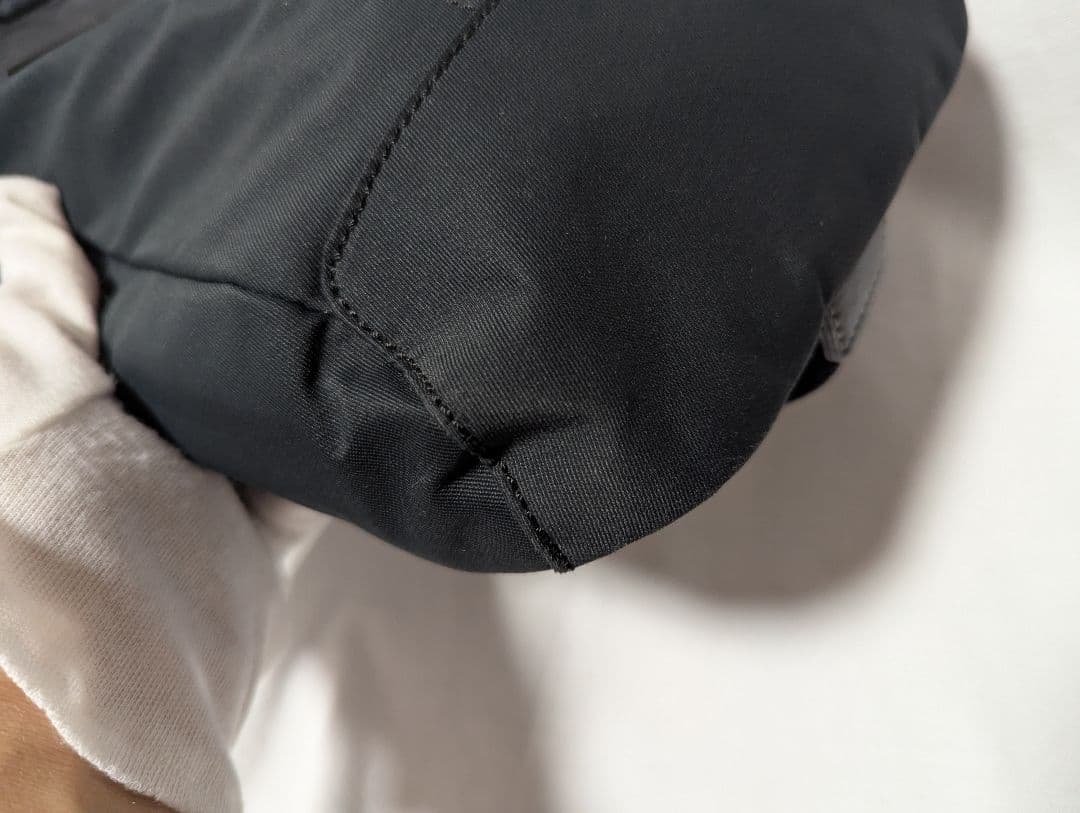 コーチ ボディバッグ ブラック