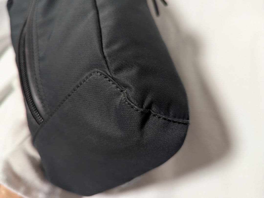 コーチ ボディバッグ ブラック