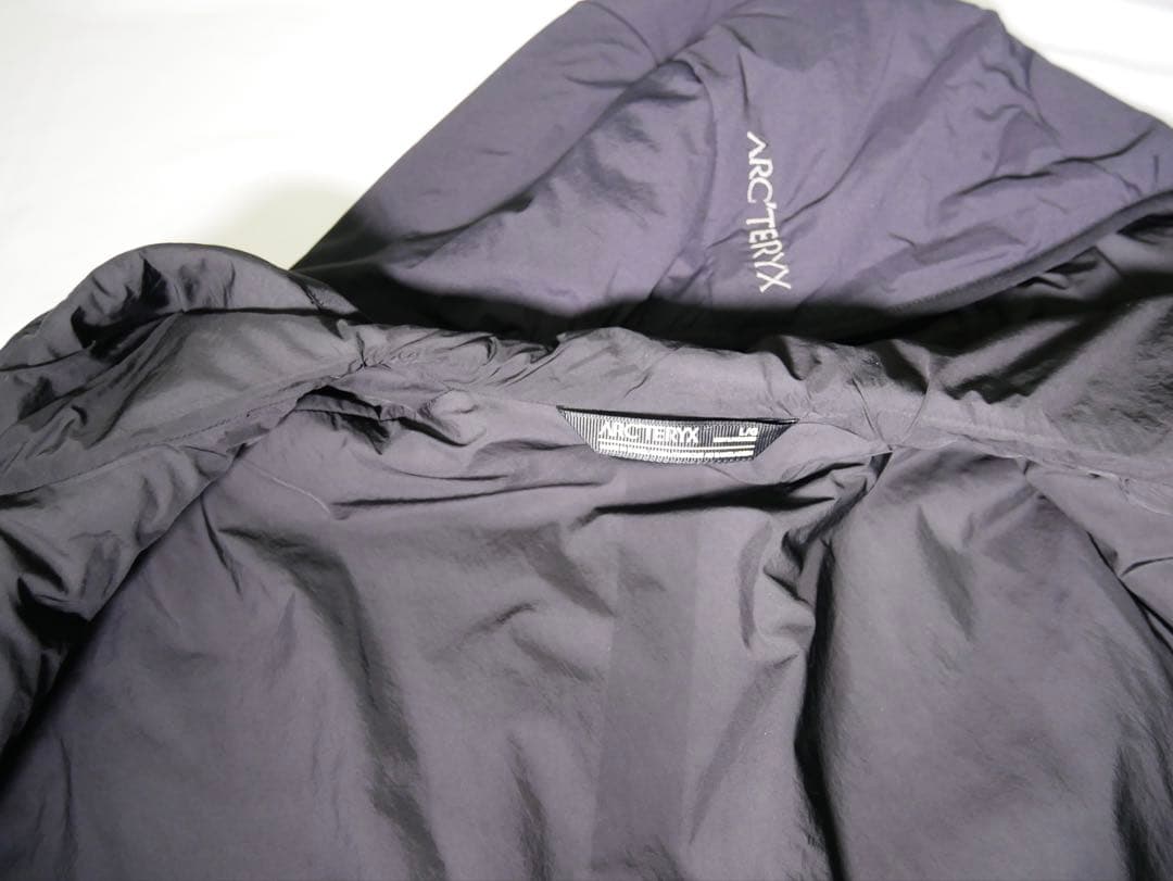 屋様 【極美品】 アークテリクス プロトンフーディ Lサイズ ブラック