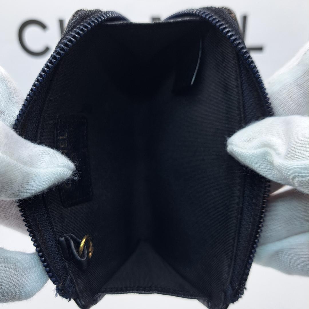 CHANEL　デカココ　ブラック 　ケース　Ｌ字ファスナー