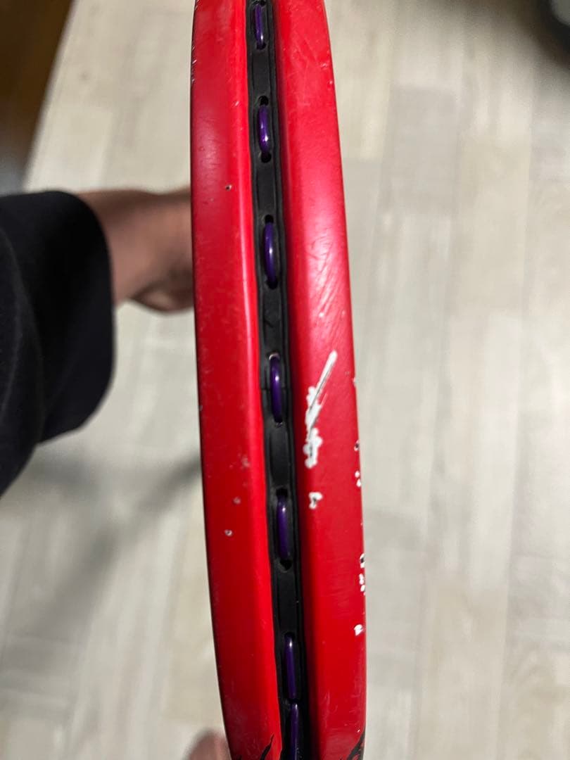 YONEX 8vテニスラケット レッド/ブラック