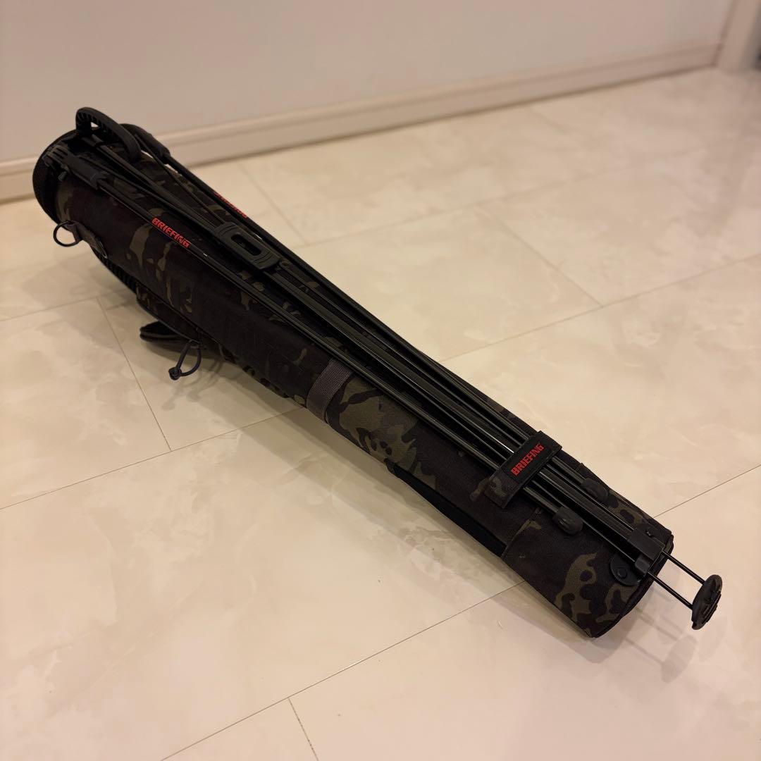 【まる】BRIEFING カモフラージュ セルフスタンドバッグ