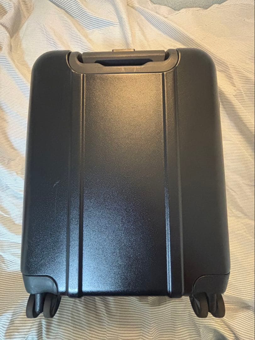 非売品】FIGHTERS キャリーケース 2023FAVプレミアム特典 - メルカリ