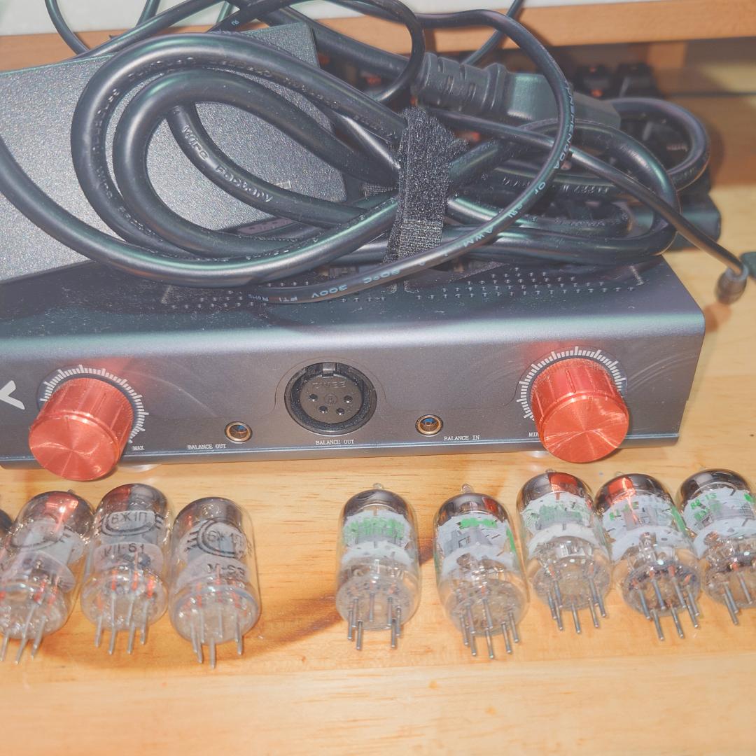 xDuoo ヘッドフォンアンプ MT-604(真空管＋バランスケーブルオマケ)